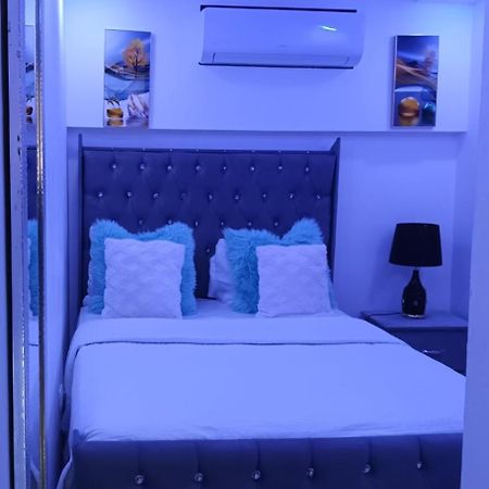 Apartamentos De 1 2 Y 3 Habitaciones サンティアゴ・デ・ロス・カバリェロス エクステリア 写真