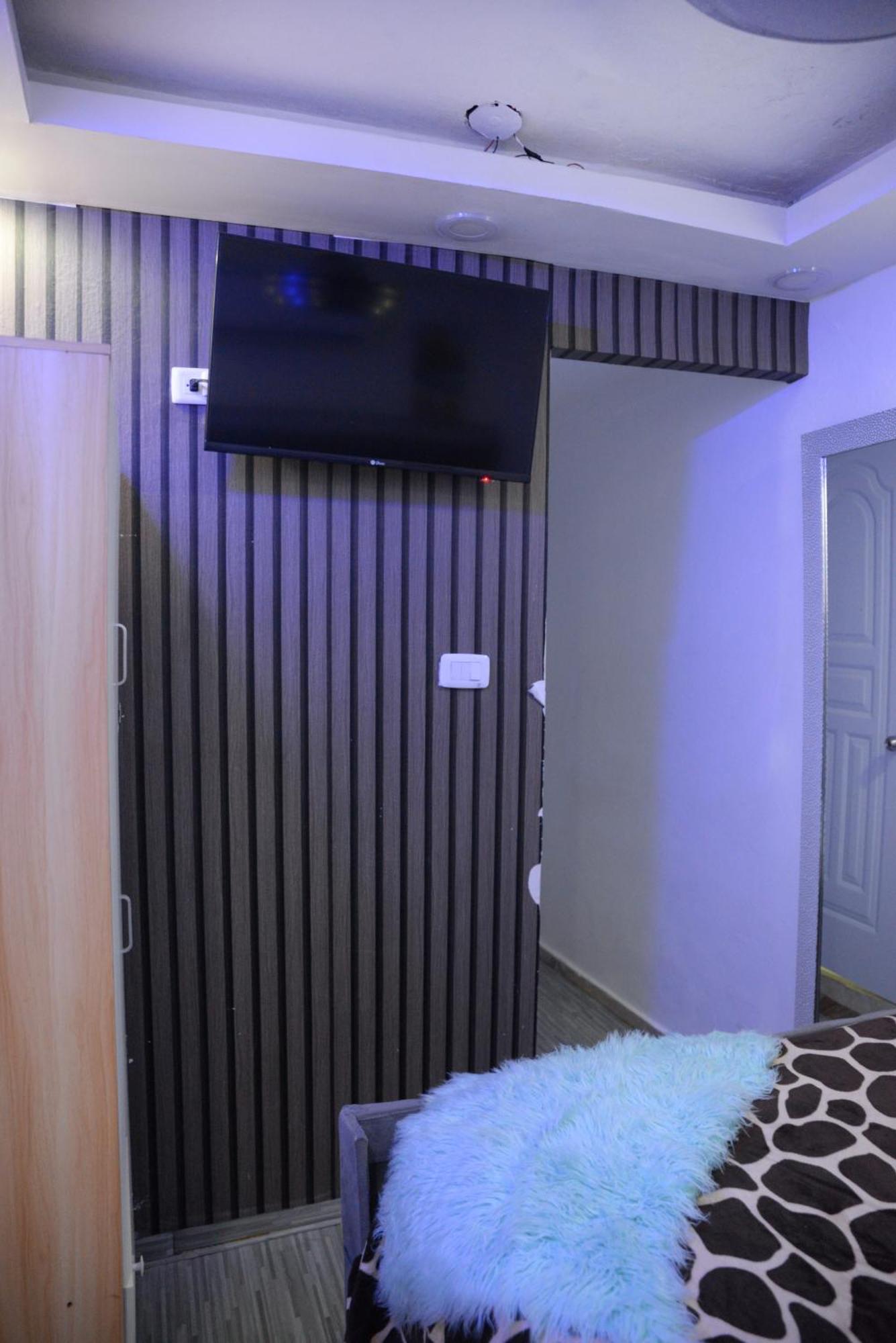 Apartamentos De 1 2 Y 3 Habitaciones サンティアゴ・デ・ロス・カバリェロス エクステリア 写真